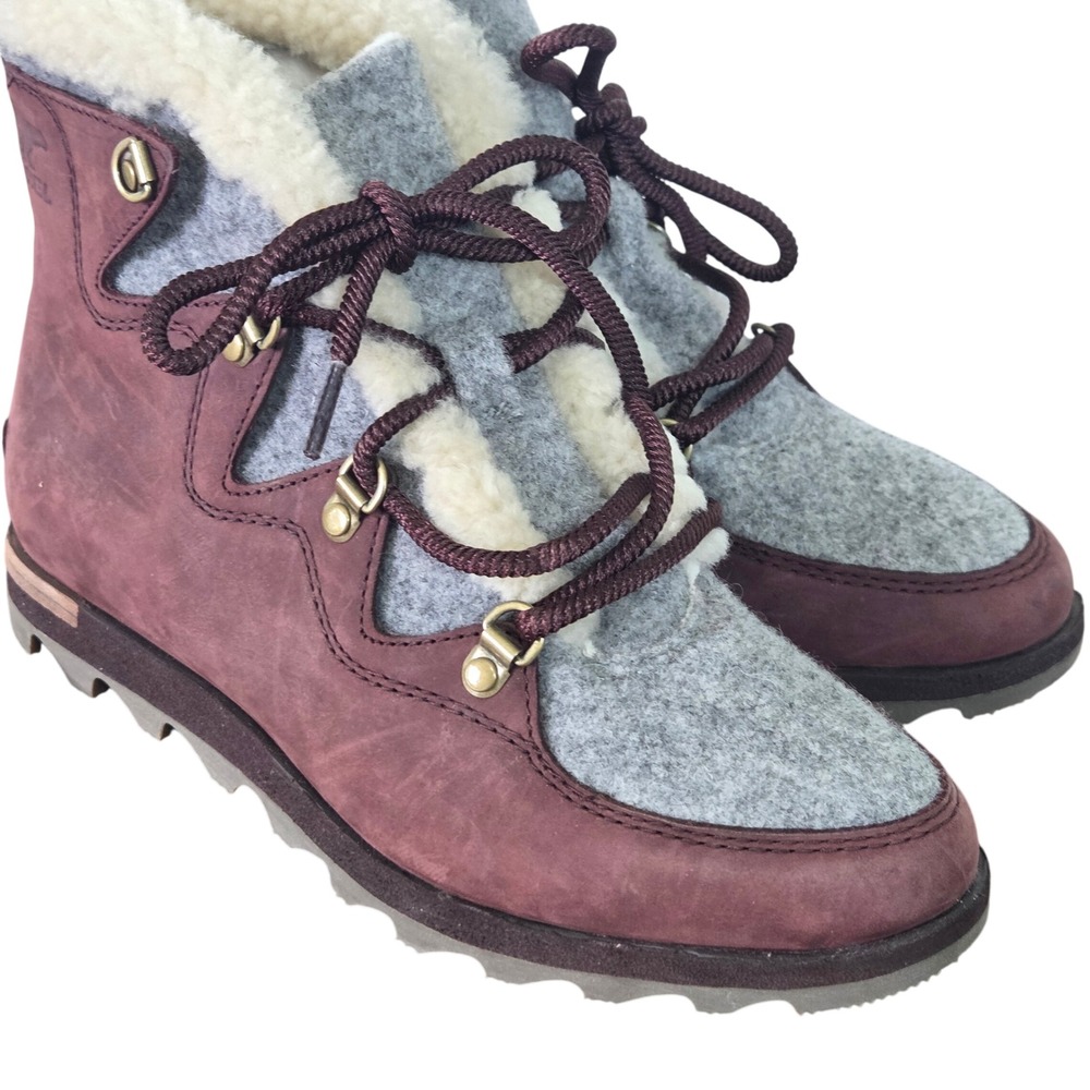 SOREL Sneakchic Alpine Boots Womens 8.5 Cattail Burgundy Leather Wool NL3287